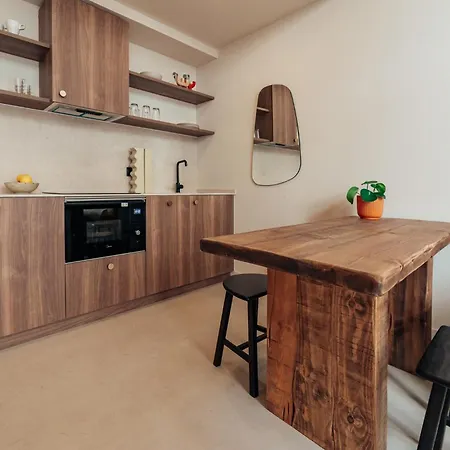 Aparthotel The Atelier Lofts 4*