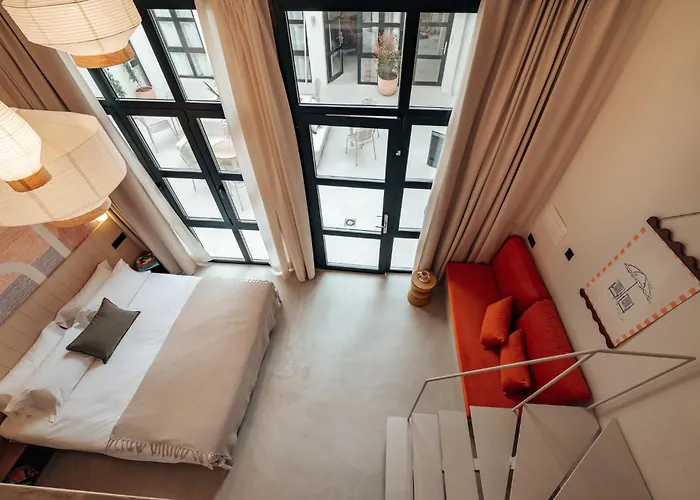 Ξενοδοχείο με διαμερίσματα The Atelier Lofts 4*